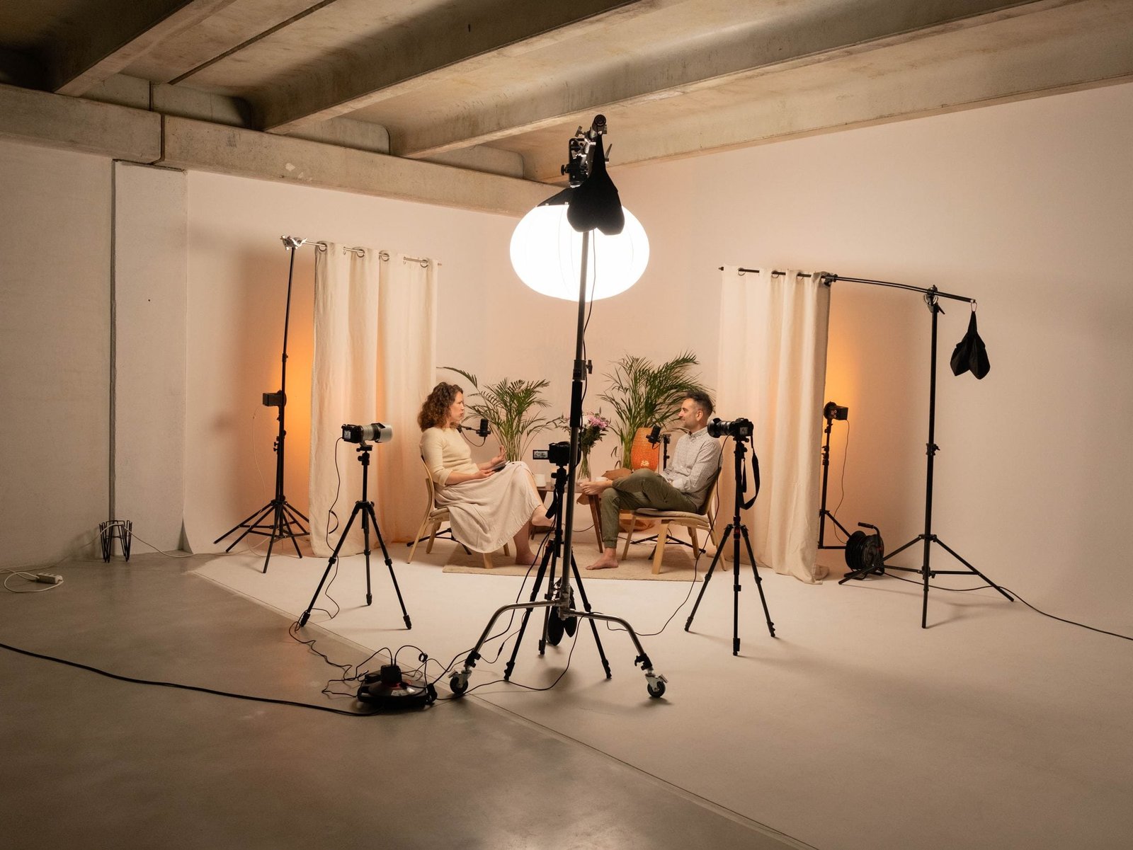 Grabación del podcast Latidos Empresariales en el estudio de Inquieto en Palma de Mallorca